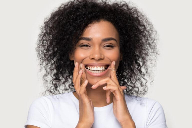 11 Tipps für gesunde und schöne Zähne - ein Leben lang
