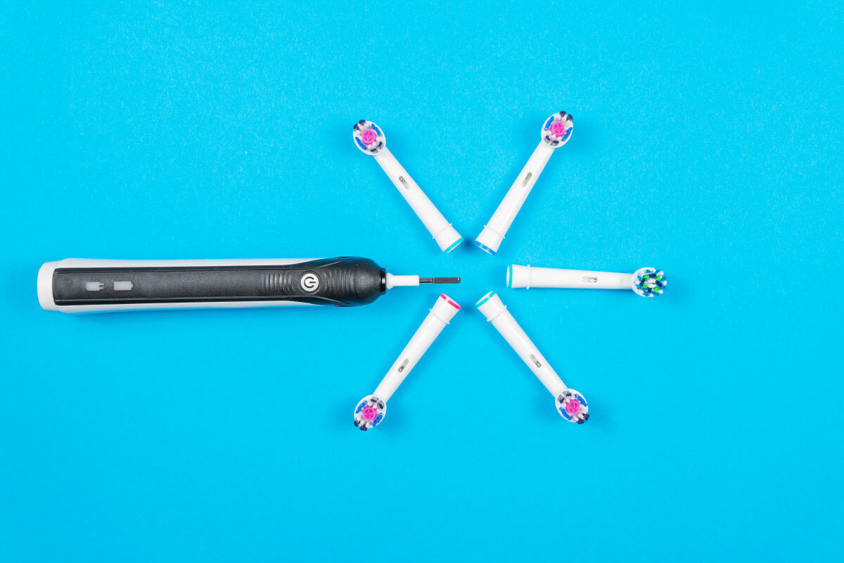 Ecco 5 elementi da considerare nella scelta del tuo nuovo spazzolino elettrico